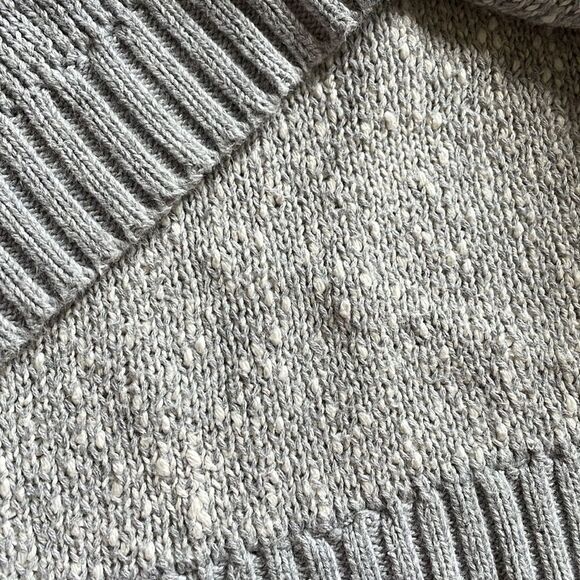 Marled Gray and White Polka Dot Sweater - Picture 6 of 8